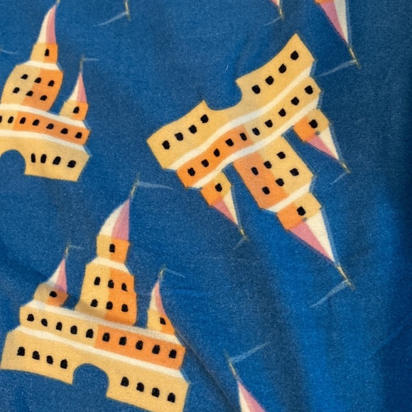 Gently used castle lularoe legging - Picture 3 of 3